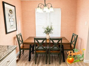 Dining - The Peach Club - Across from the Augusta National (Augusta)