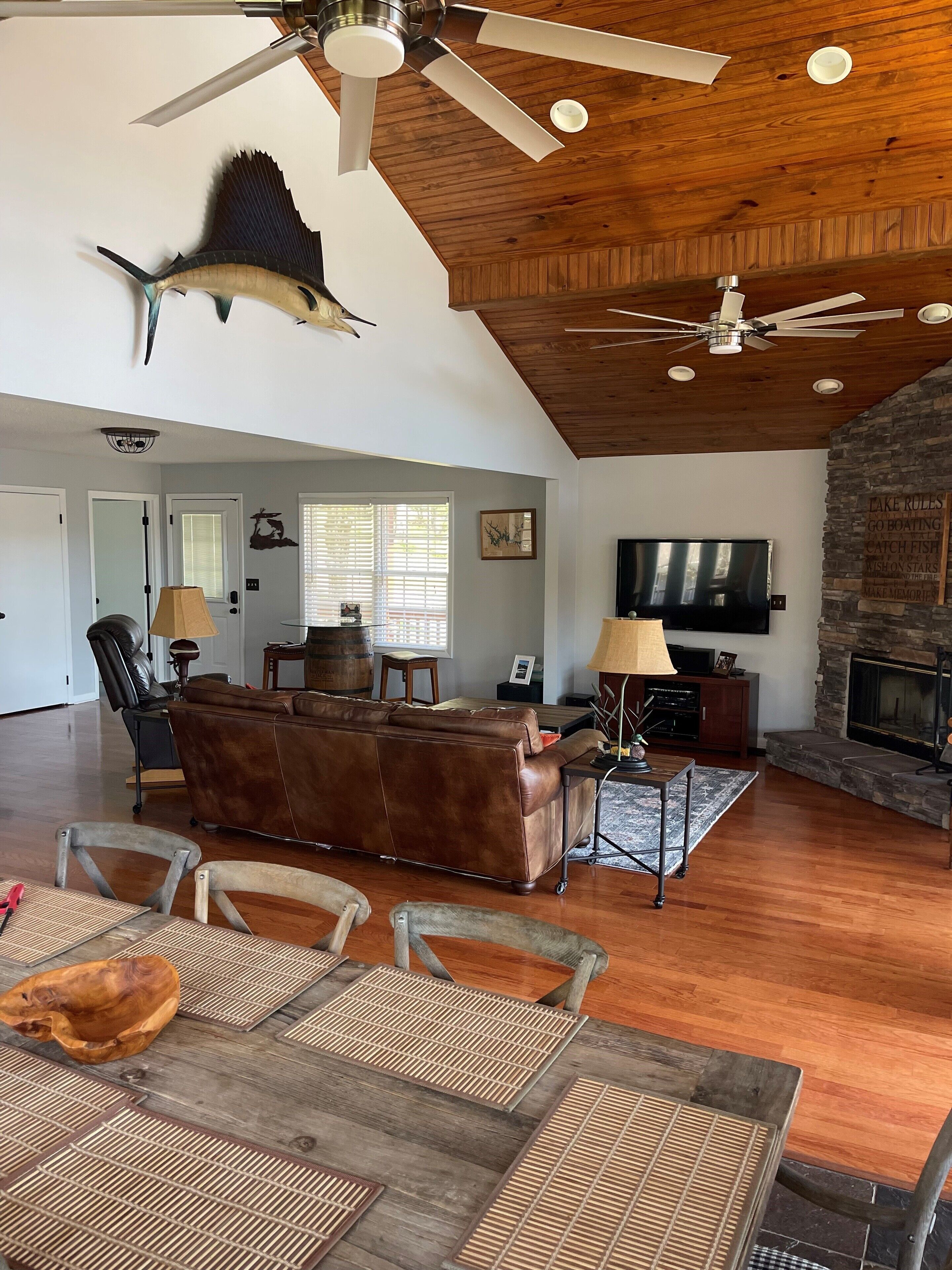 A Little Slice of Heaven - Come see one of Tennessees best kept secrets