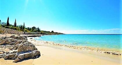 Casa de vacaciones de escape, isla Drvenik Mali, Trogir, el camino de Robinson