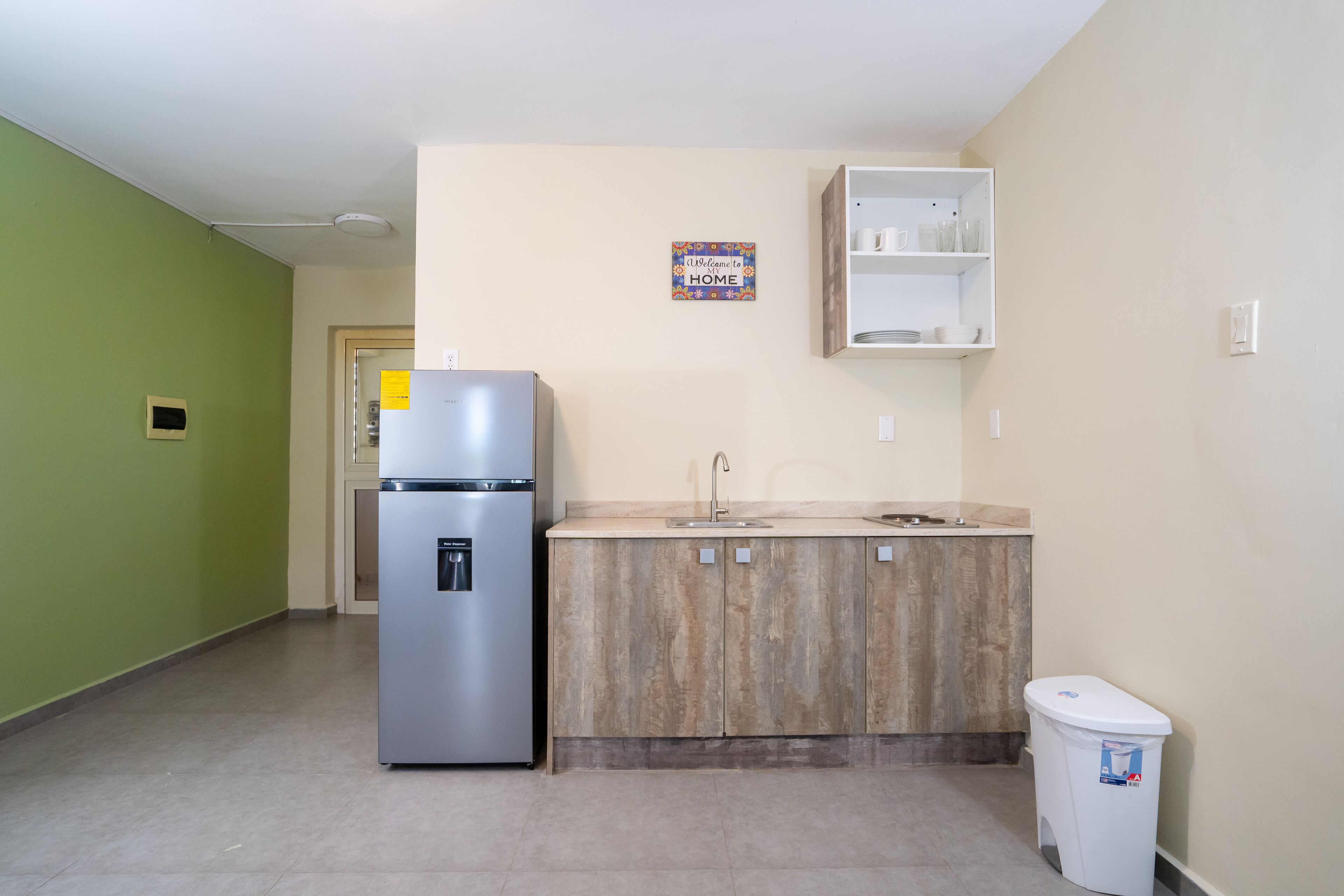 superior room, 2 bedrooms, non smoking, pool view | private kitchenette | fridge, microwave, stovetop, electric kettle