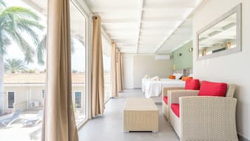 Family Double or Twin Room, 2 Queen Beds, Non Smoking