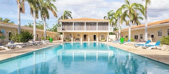 Delynne Boutique Hotel