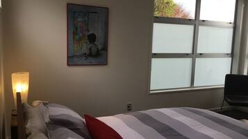 Kamar Superior, 1 Tempat Tidur Queen | Didekorasi berbeda-beda dan dilengkapi dengan perabotan berbeda-beda