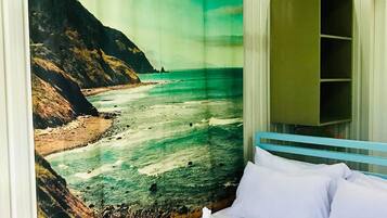 Free WiFi, bed sheets