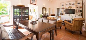 Dining - Villa Kir Royal (St. Barthelemy)