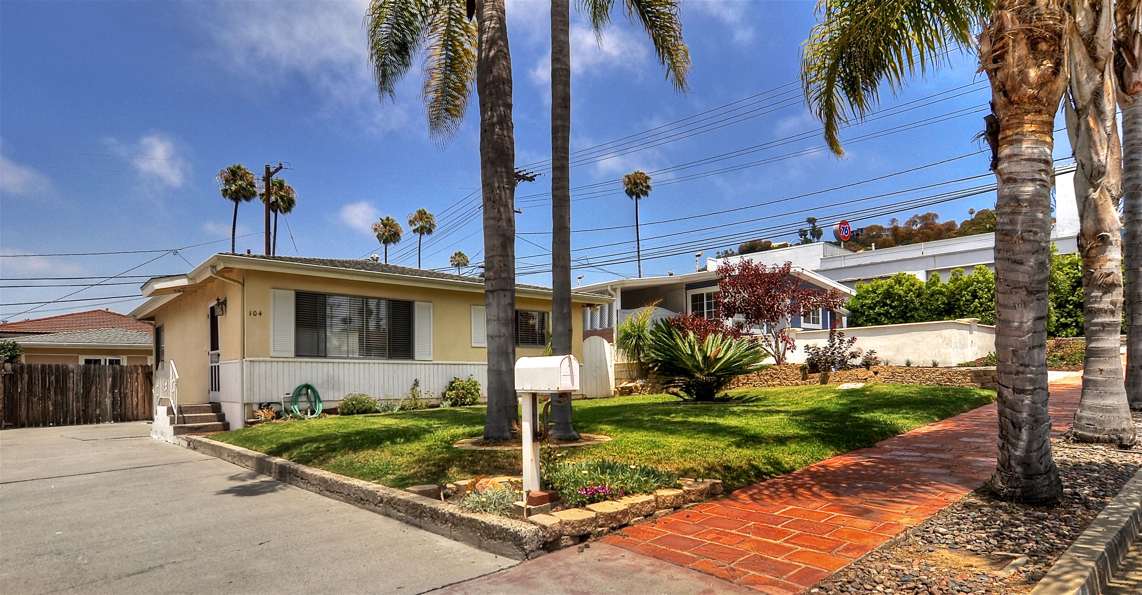 Walk to Beach! Lovely San Clemente 2BD/1BA - Coastal Breezes!!!!!