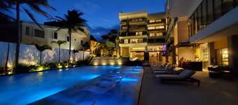 Private House with Pool, 2 Mins walk to Beach/Restaurants, Hanging Bed +6 Bikes 