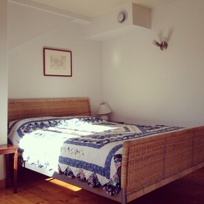 2 Schlafzimmer, Zimmersafe, Bügeleisen/Bügelbrett, WLAN