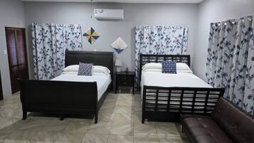 3 Schlafzimmer, Bügeleisen/Bügelbrett, Reisekinderbett, kostenloses WLAN