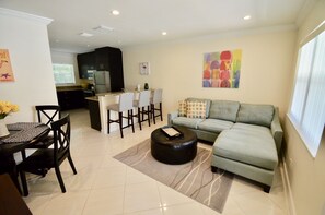 Smart TV y reproductor de DVD 