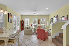 Smart TV, DVD player, stereo