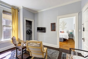 1 chambre, bureau, Wi-Fi gratuit, draps fournis