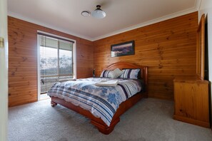 7 chambres, fer et planche à repasser, Wi-Fi gratuit, draps fournis