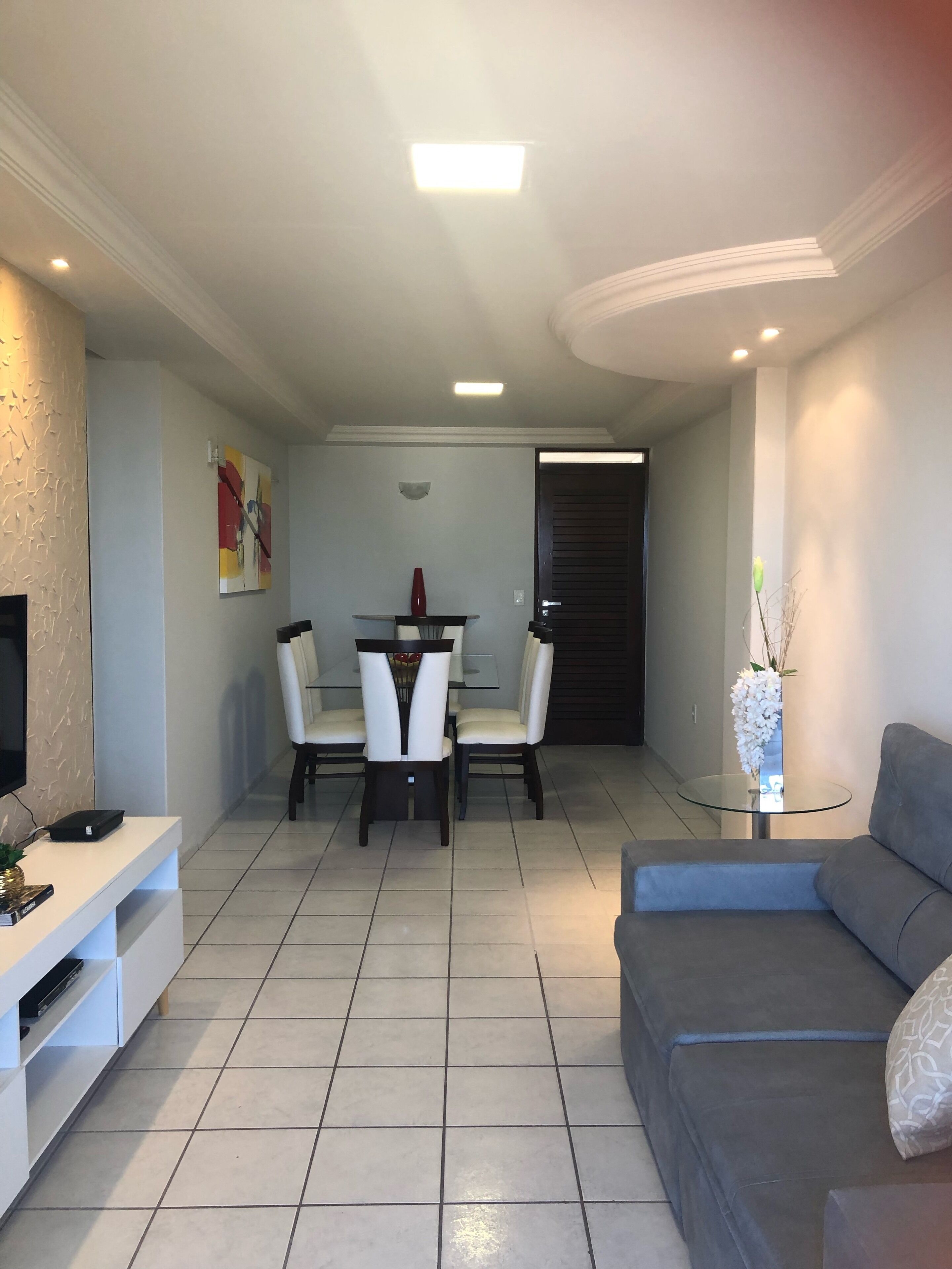 Fit 50 m from the sea, w / pool, beautiful view w / beach of white cable