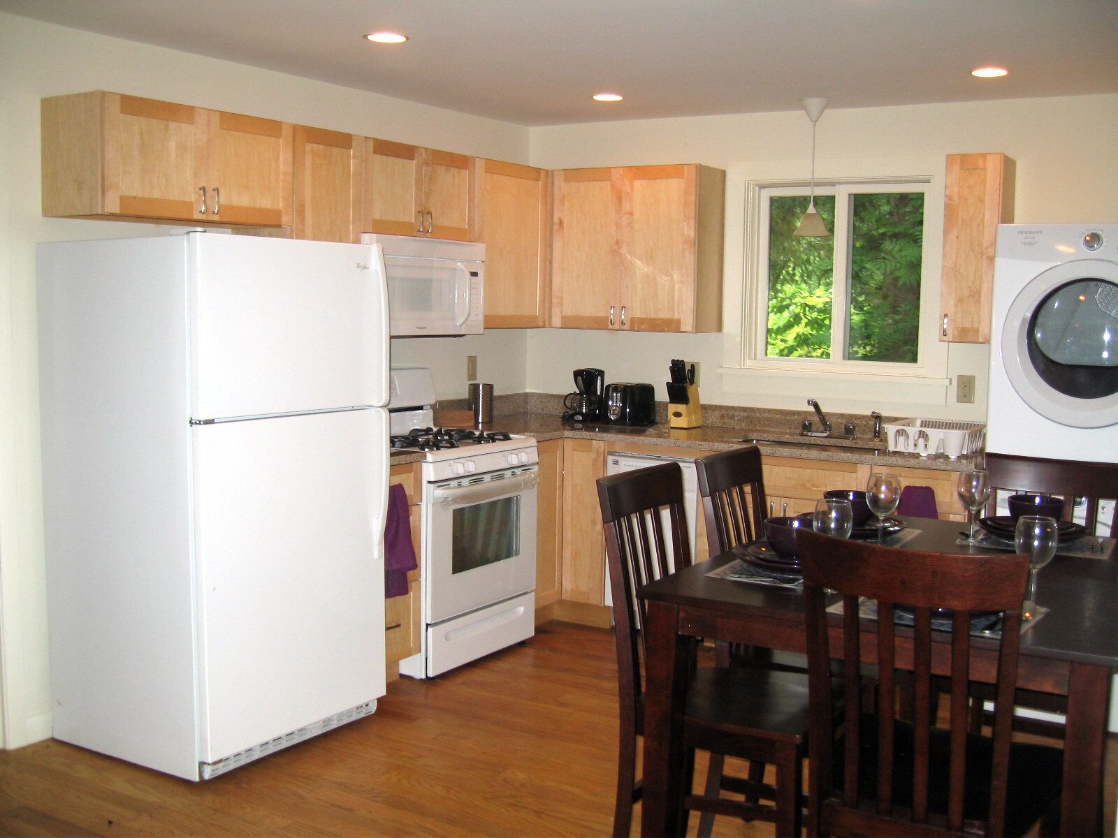 Cozy Modern Berkshires Rental (Mins from Lenox, Kripalu & Tanglewood)