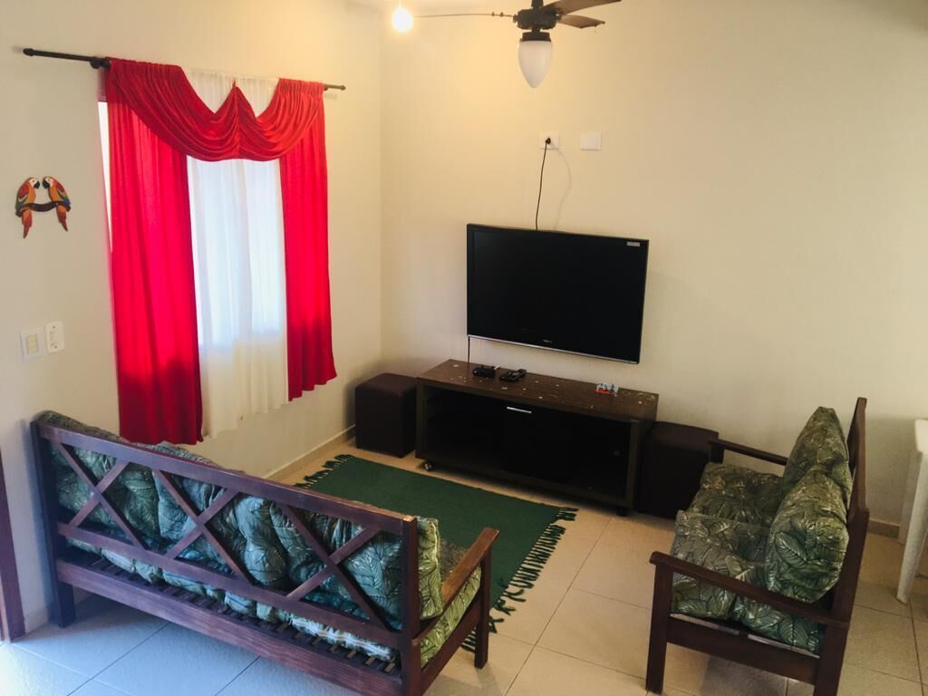 House in Camburi near the beach (house 2)