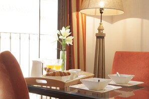 Dining - Beautiful And Central House For Up To 8 Guests (Cordoba)