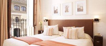 Beautiful And Central House For Up To 8 Guests