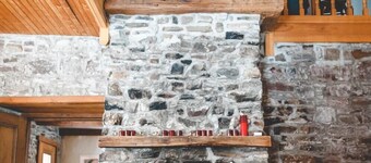 Rustic 300 y/o Cottage in ♥ of Historical Paradise