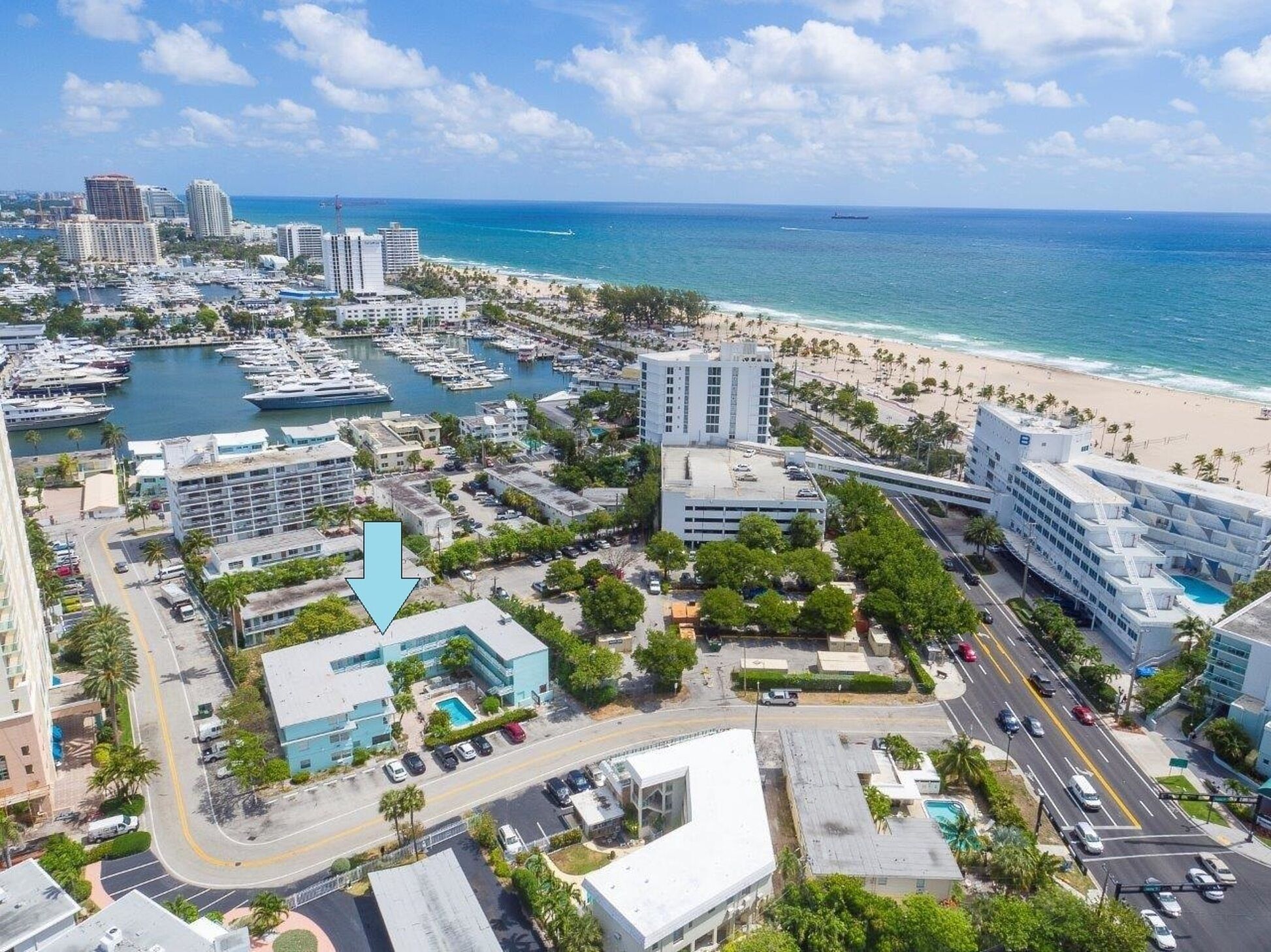 Relaxing and Spacious Suite in the Heart of Fort Lauderdale Beach