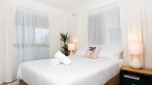 2 bedrooms, iron/ironing board, WiFi, bed sheets