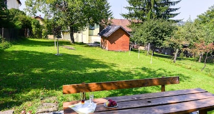 Süßes Einfamilienhaus mit Garten
