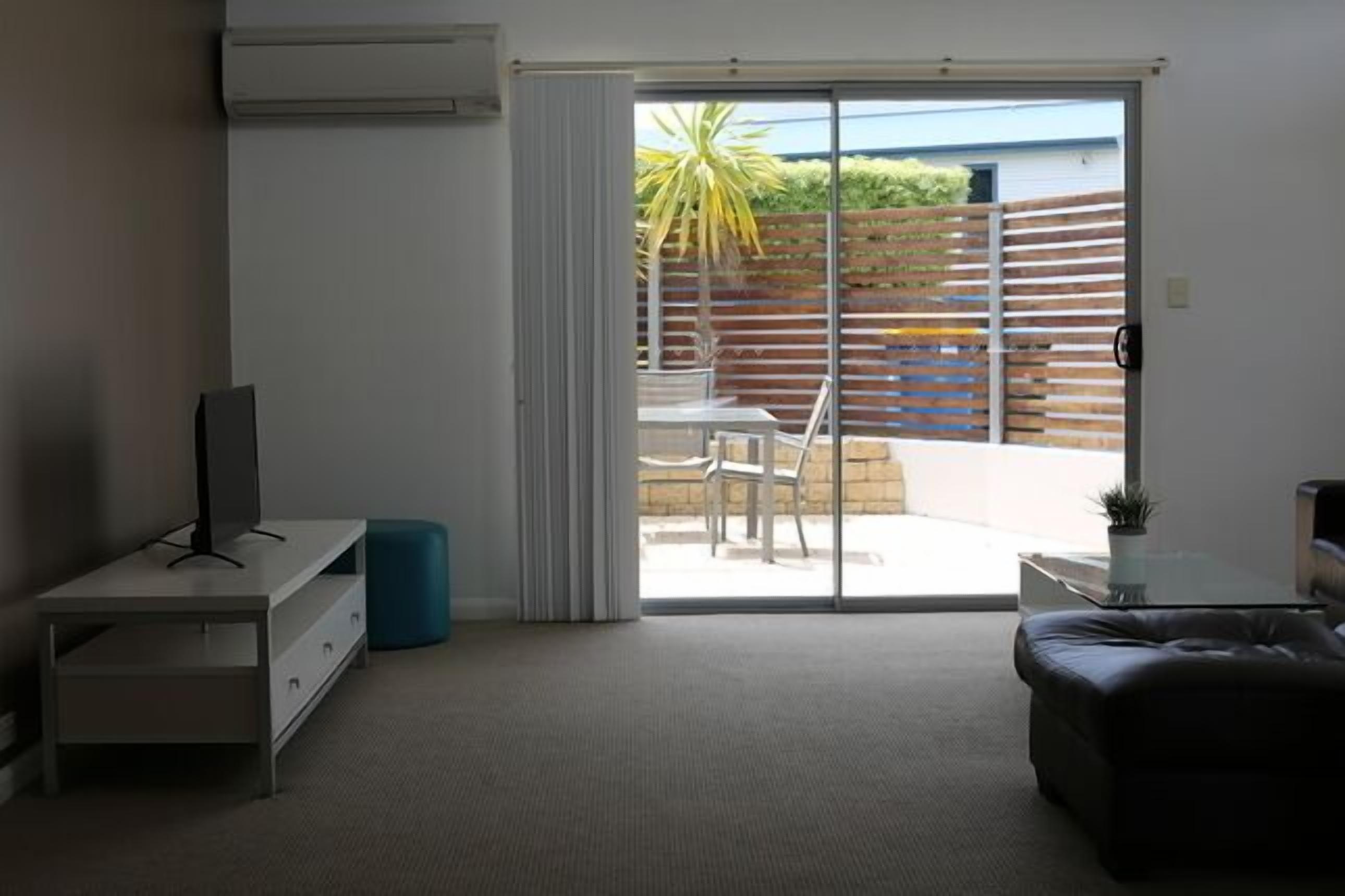 Fernseher, DVD-Player