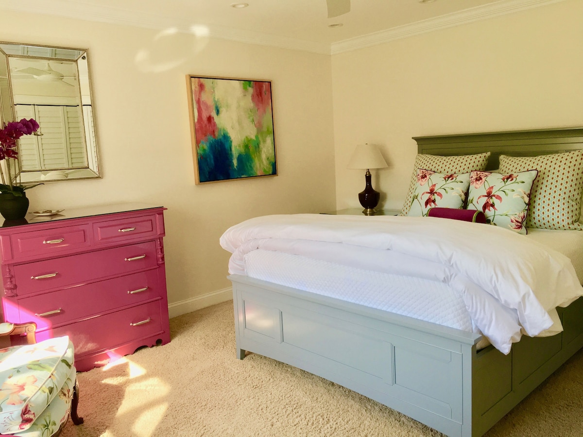 Photo 21 of Pool Home Lake View in Park Shore Naples, Walk to Beach & Waterside Shops