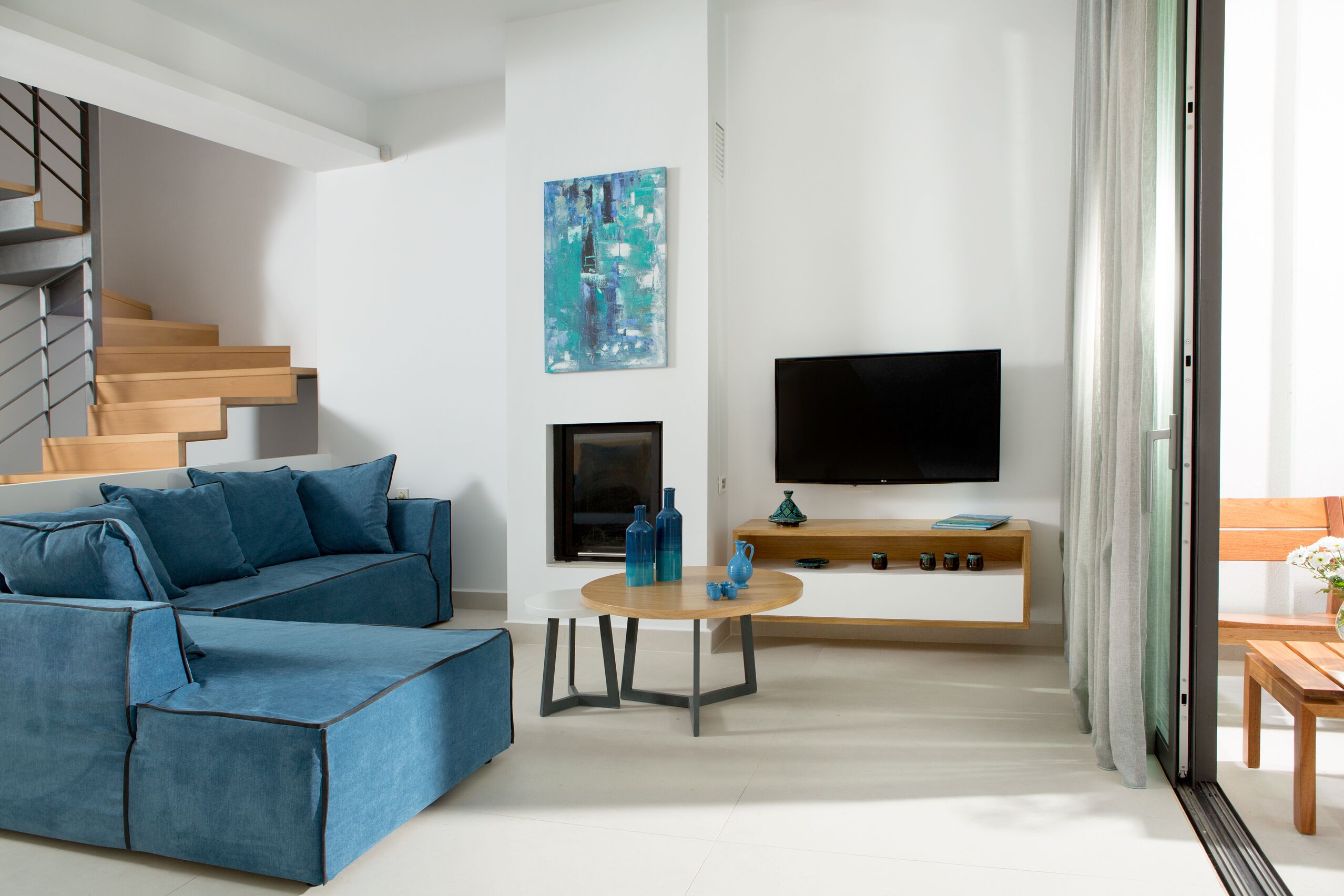 Brand New S&K VILLAS - VILLA S , 150M From Kalamaki Beach & 5.5 Km from Chania