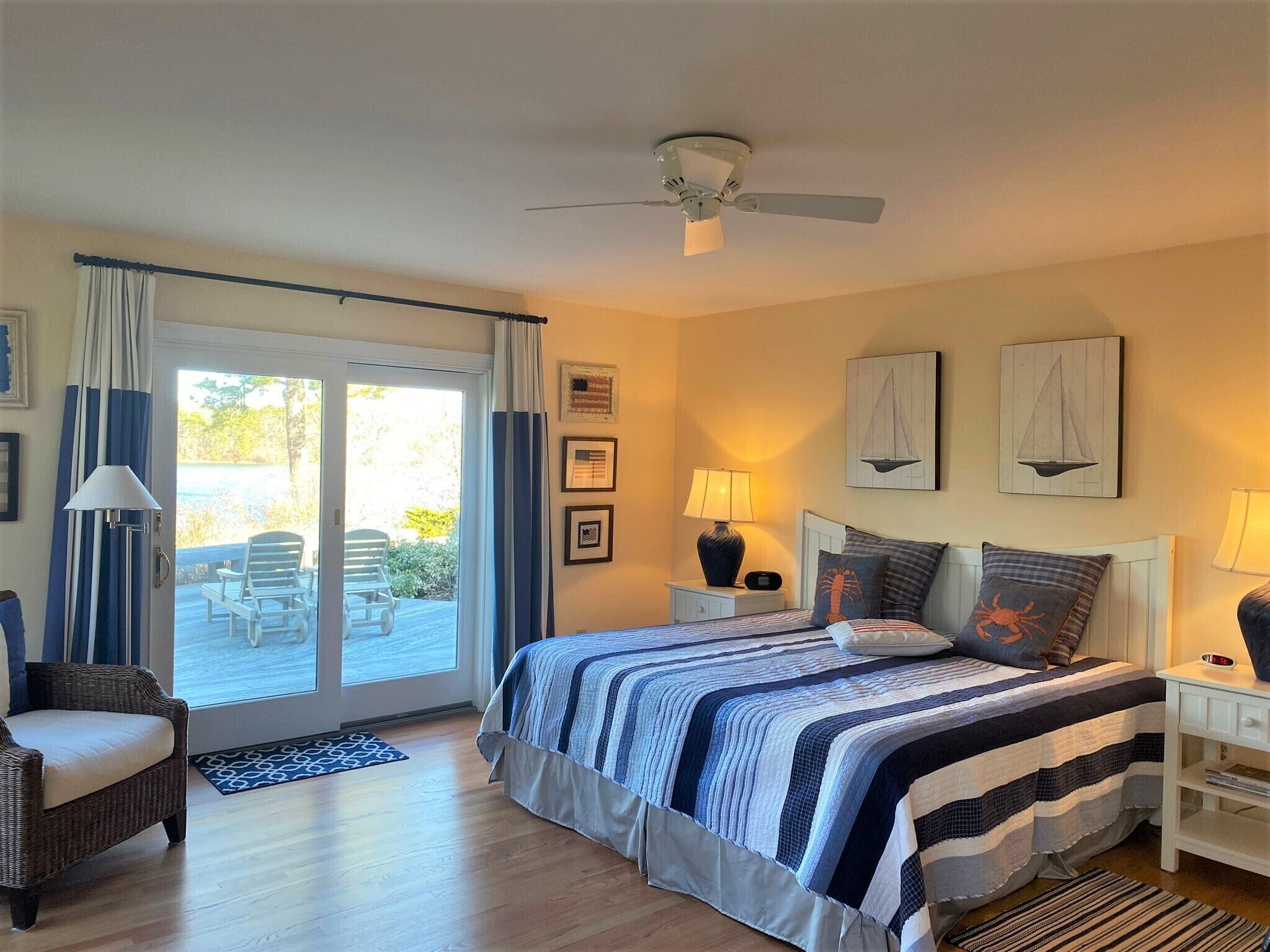 Chatham~Lake Front~Shark Free Swimming!