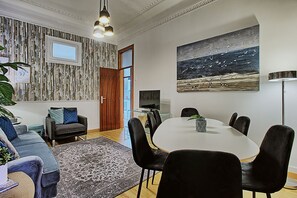 Interior - Antonio Pedro New Apartment (Lisboa)