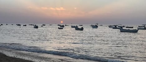 Una spiaggia nelle vicinanze