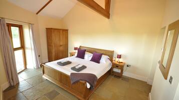 1 chambre, fer et planche Ă repasser, lit parapluie, Wi-Fi gratuit