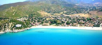 Confortevole appartamento con terrazza privata vicino al mare e Villasimius