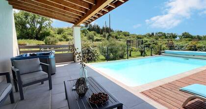 Magnifique villa tout confort, piscine chauffée et jacuzzi privés