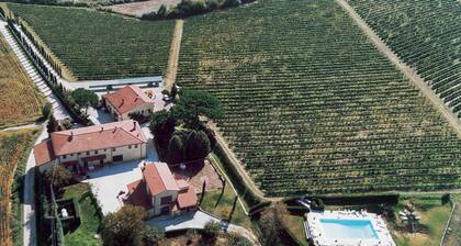 Buon Riposo - Farmhouse in the heart of Tuscany with free WIFI area