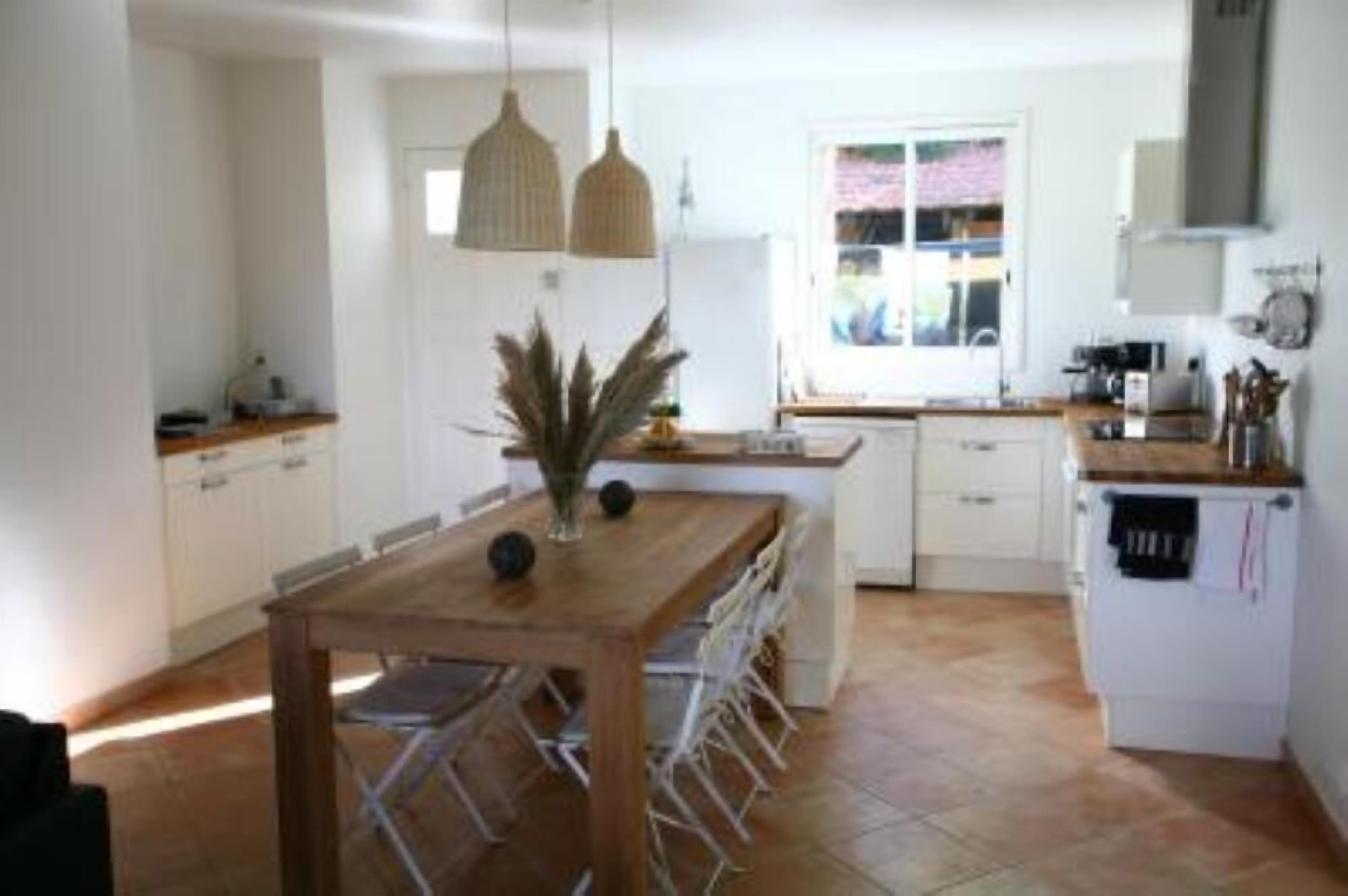 Hyeres Giens: House / Villa - Hyères