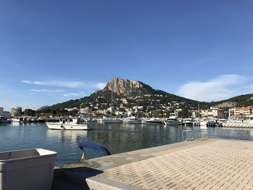L'estartit. Penthouse avec splendide terrasse en face de la marina