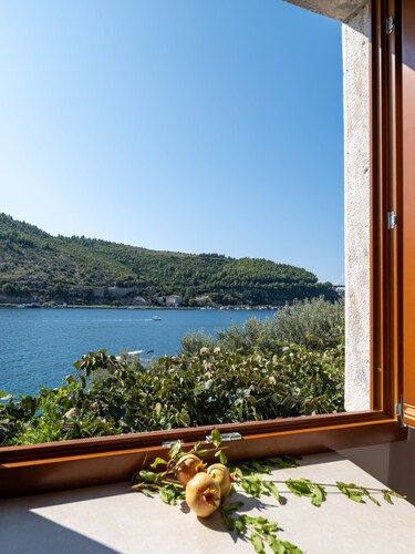 Historic Grand Villa Sur La Mer Adriatique avec piscine privée et vue sur la mer