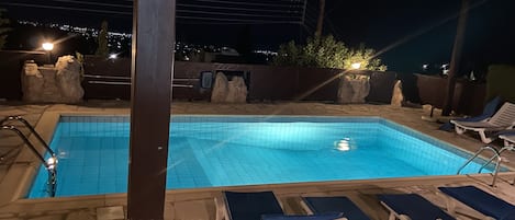 Utomhuspool