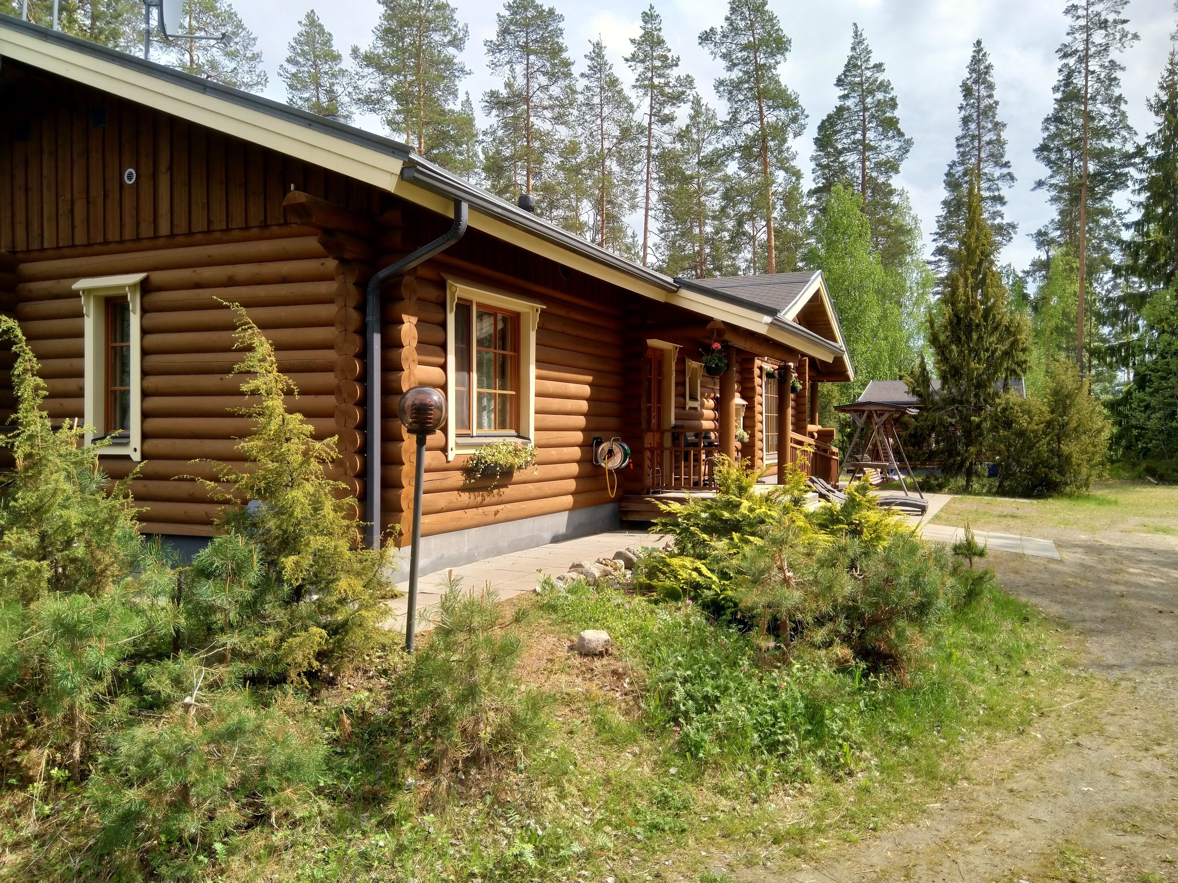 المنشأة من الخارج