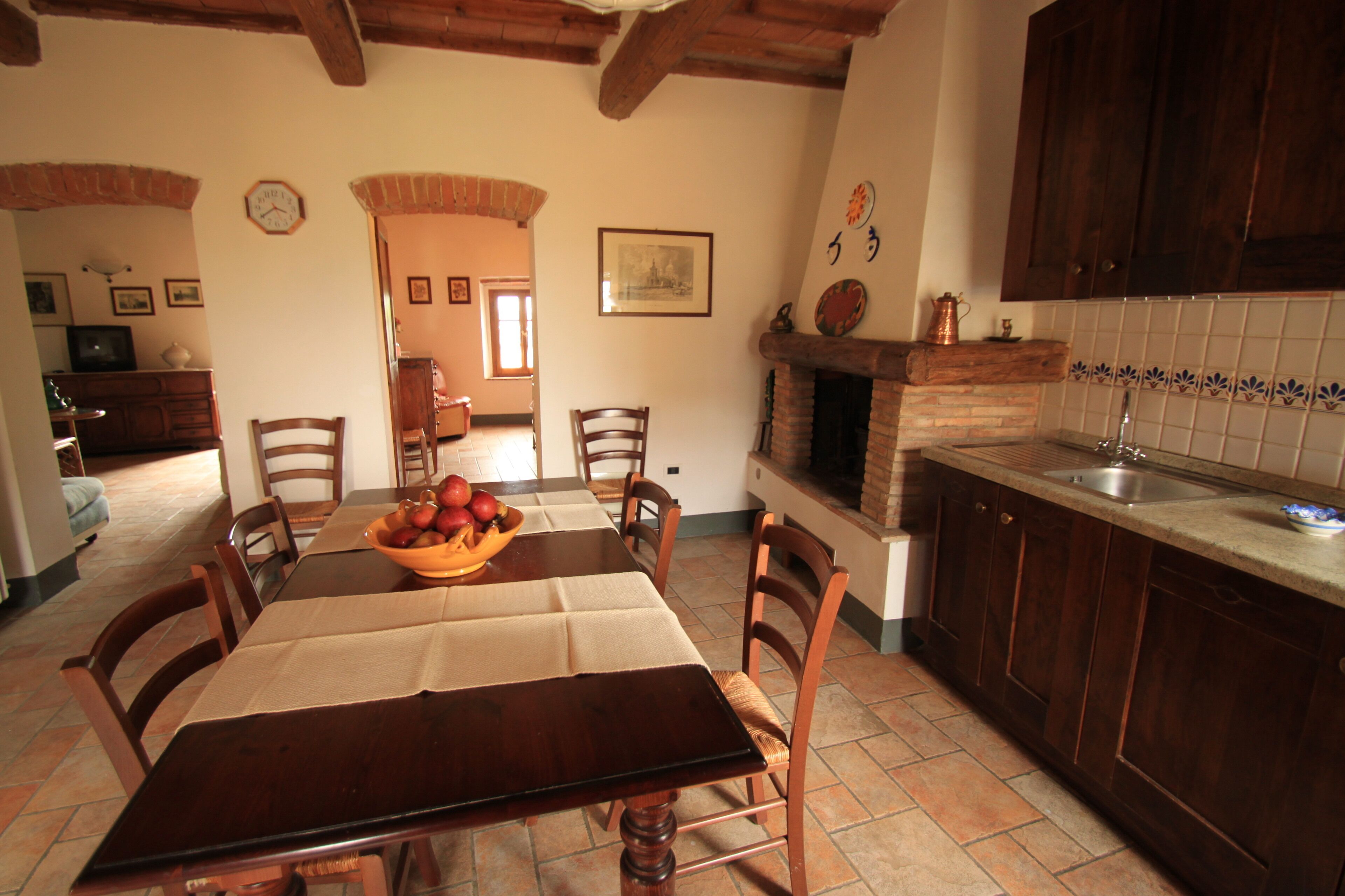 Country apartment in a small village in central Tuscany
