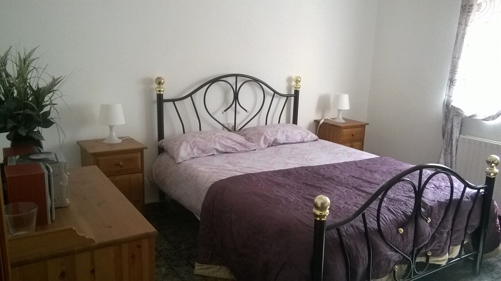 A Wonderful 7  Bedroom Large Detached House  with Heated Pool which sleeps 14