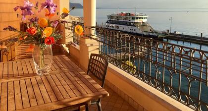 Luxury apartment with swimming pool and amazing lake view.