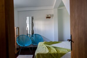 1 bedroom, travel crib, free WiFi, bed sheets - Casa da Ribeira - Quinta da Ribeira da Urze (Ribeira de Urze)