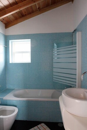 Hair dryer, towels