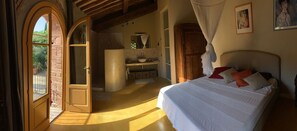 4 bedrooms, iron/ironing board, free WiFi, bed sheets - Podere La Sterza-Il Fienile (Chianni)