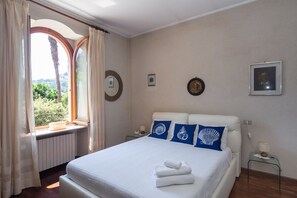 4 soverom, strykejern/-brett, reiseseng for barn og wi-fi (inkludert)