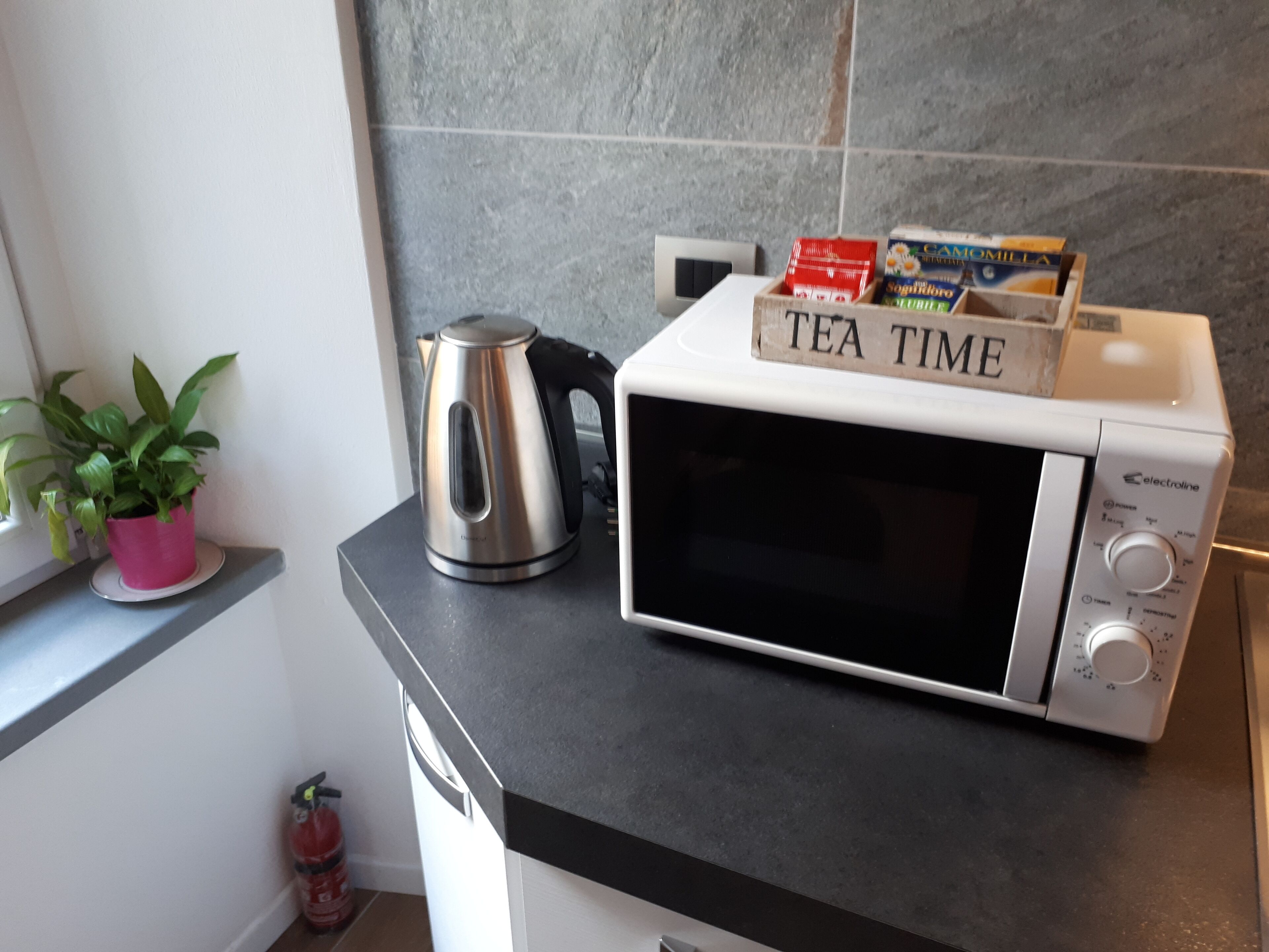 three-room apartment sleeps 6 in Monte Isola