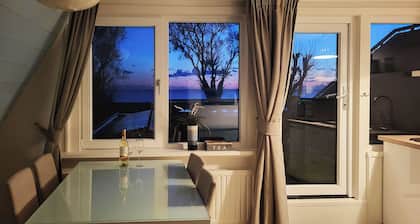 SEAVIEW & SUNSET with beautiful views over the IJsselmeer (104)